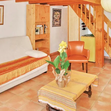 Nyaraló 1 Bedroom Stunning In